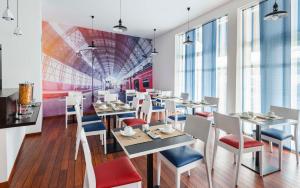Hotels Brit Hotel de Paris Saint-Jean-de-Luz : photos des chambres