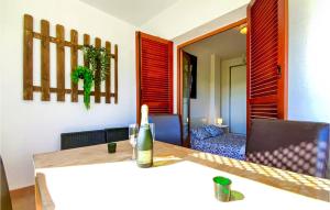 Amazing Apartment In Baños Y Mendigo