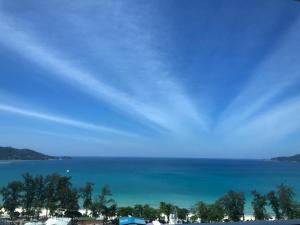 PATONG TOWER SEA FACING HIGH FLOOR New Bathroom