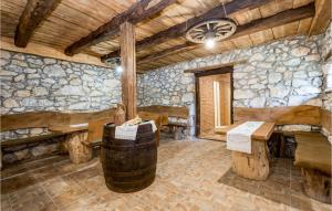 Three-Bedroom Holiday Home In Ribnik