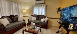 Increible Casa Con Piscina!