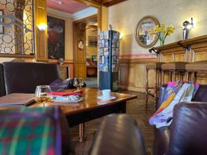 Hotels Brit Hotel Du Dauphin L'Aigle : photos des chambres