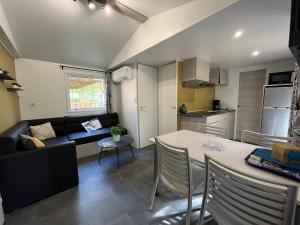 Campings Camping de Collonges-la-Rouge : photos des chambres