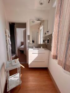 Hotels BRIT HOTEL Lannion-Perros Guirec : photos des chambres