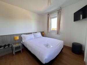 Hotels BRIT HOTEL Lannion-Perros Guirec : photos des chambres