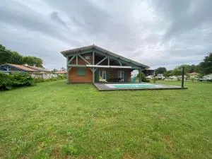 Villa landaise à 9km de l'Océan - Lévignacq