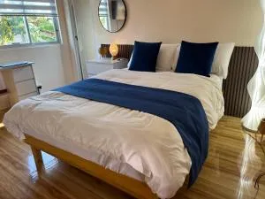 Sunny Serenity Stay - Alcantara