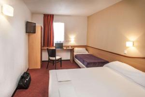 Hotels Brit Hotel Confort Montauban : photos des chambres