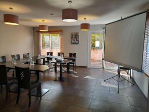 Hotels Brit Hotel Confort Montauban : photos des chambres