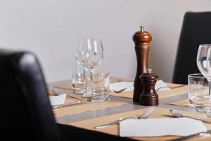 Hotels Brit Hotel Chambery : photos des chambres