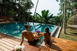 Amba Villa - Madiha Hill - NEW