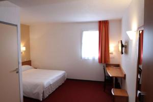 Hotels Brit Hotel Confort Villeneuve Sur Lot : photos des chambres