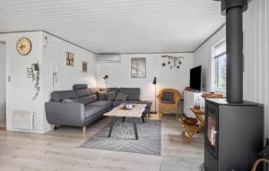 4 Bedroom Cozy Home In Middelfart