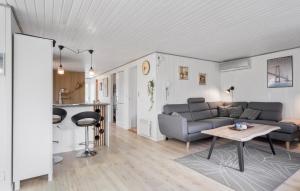 4 Bedroom Cozy Home In Middelfart
