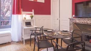 Appartements BonAppart 4 - Charme Napoleonien & Confort : photos des chambres