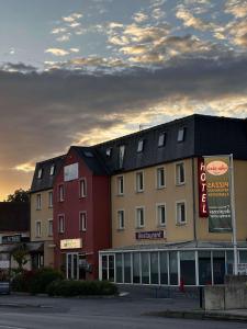 Hotels Brit Hotel La Ferte sous Jouarre : photos des chambres