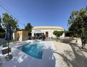 The 10k Stones Villa