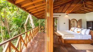 Araliya Cabana with oceanview - Madiha Hill
