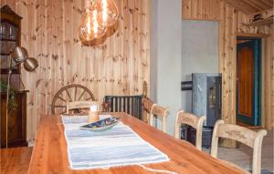 3 Bedroom Nice Home In Venabygd