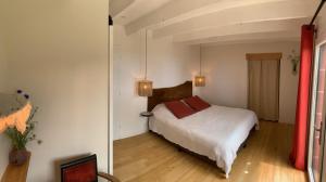 Aux Logis de Fonfroide Chez Mylène & David