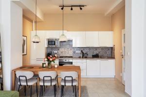 Luxury riverside apartment