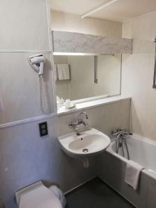 Hotels Brit Hotel Vallee du Lot : photos des chambres
