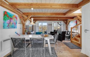 Two-Bedroom Holiday Home In Blavand