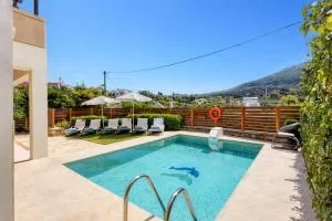 Villa Irines House by Villa Plus - Mírthios