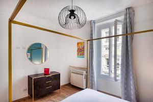 Art near Lomellini Street by Wonderful Italy