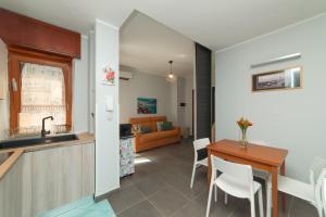 Portarotese apartment with terrace