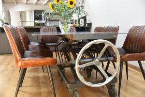 Villa Le Loft by Festif Azur 4-Star 200m2 House with Garden, 5-Min Walk to Palais des Festivals and Beaches