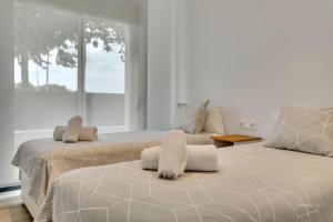 Modern Javea Gem - 2BR, Pool, Garage & Terrace