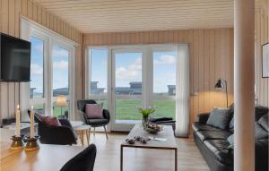 Stunning Home In Faaborg With Kitchen