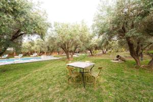 Villa Souad 5 Suites - Parking & Piscine Privée