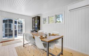 Amazing Home In Rødby With Wifi