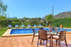 Villa La Sort by Villa Plus