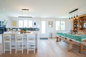 Maisons de vacances Maison d-Heol I Grande terrasse & vue mer : photos des chambres