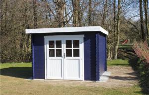 Cozy Home In Krems Iiwarderbrück