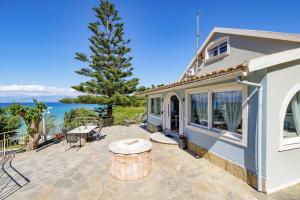 Villa Yialos by Villa Plus