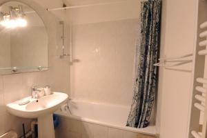 Appartements Bright & cool nest with a beautiful terrace : photos des chambres