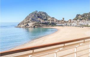 Two-Bedroom Apartment room in Apartment Tossa de Mar with Sea View I