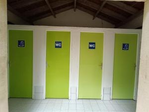 Campings Camping Le Douzou : photos des chambres