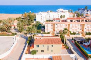 Villa Amanda Beach by Villa Plus