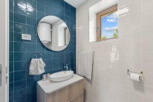 Villa Heureka-amazing heated pool and sauna