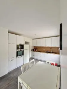 Maison neuve proche Versailles et Paris - 维尔尼斯苏泽