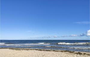 2 Bedroom Stunning Home In Pobierowo