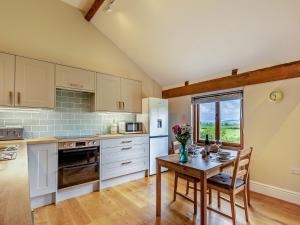 1 Bed in Ludlow 94662