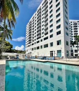 GalleryOne Doubletree Hilton GC Turtle Cove