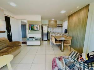 Apartamento com piscina no hooftop, 48m2 - Praia da Iracema- Fortaleza