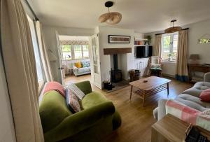 Holly Cottage